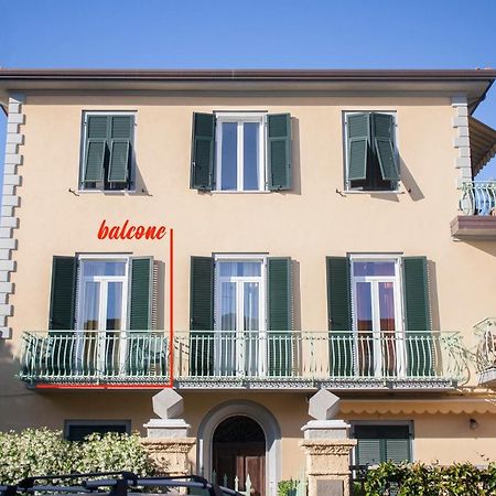 Via Colombo Apartment Marina di Massa Bagian luar foto